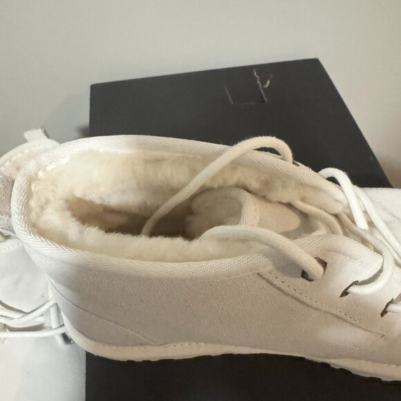 UGGs - White Suede Boots (Men\'s) Size 10, NIB